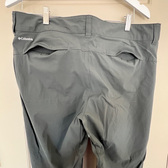 Columbia Omni-shield hiking pants - Picture 6 of 6